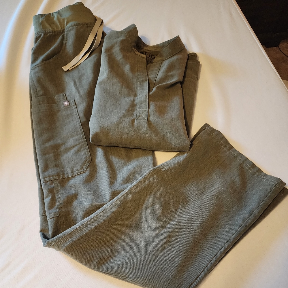 Figs Heathered Green scrubs